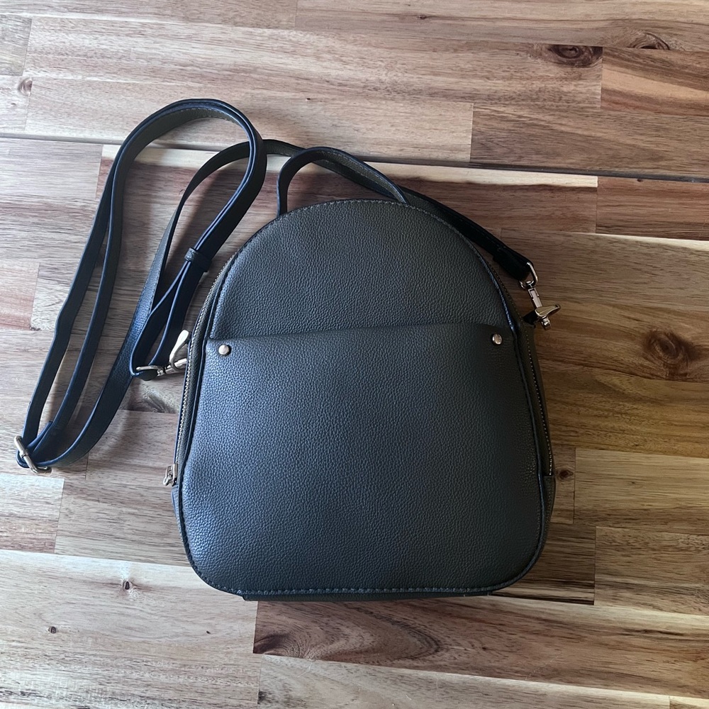 Crossbody/ backpack purse